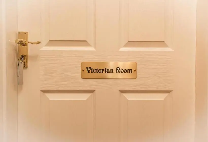 Standard room with outdoor bath, Creston Villa Guest House