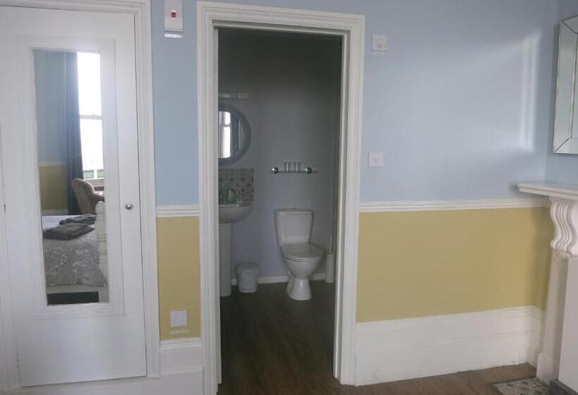 غرفة سوبيريور مطلّة علي البحر, Marine View Guest House