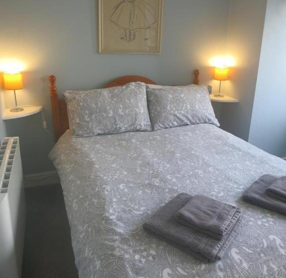 غرفة أساسية, Marine View Guest House