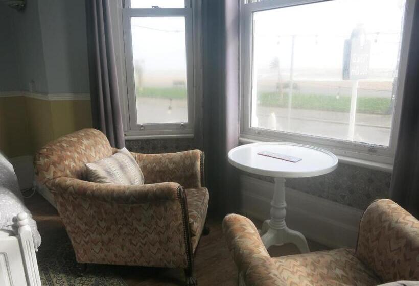 غرفة سوبيريور مطلّة علي البحر, Marine View Guest House