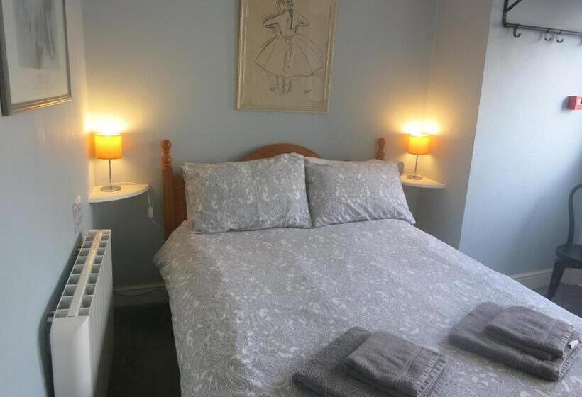 غرفة أساسية, Marine View Guest House