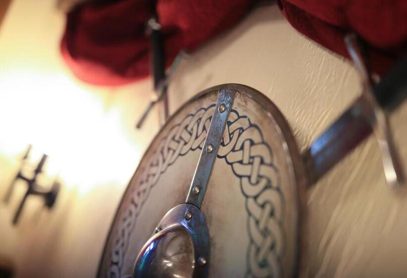 شاليه غرفة نوم واحدة, Warwick Castle Hotel & Knight S Village