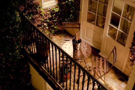 スタンダードルーム, Swan House