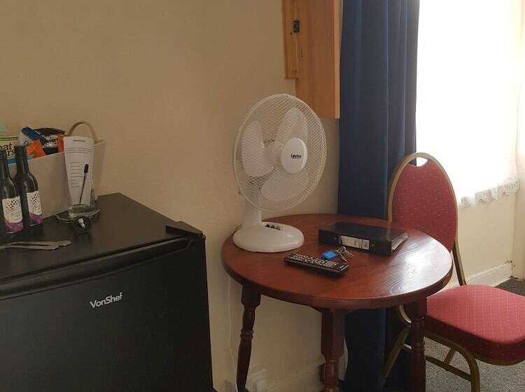 스탠다드 룸, The Rolle Quay Inn