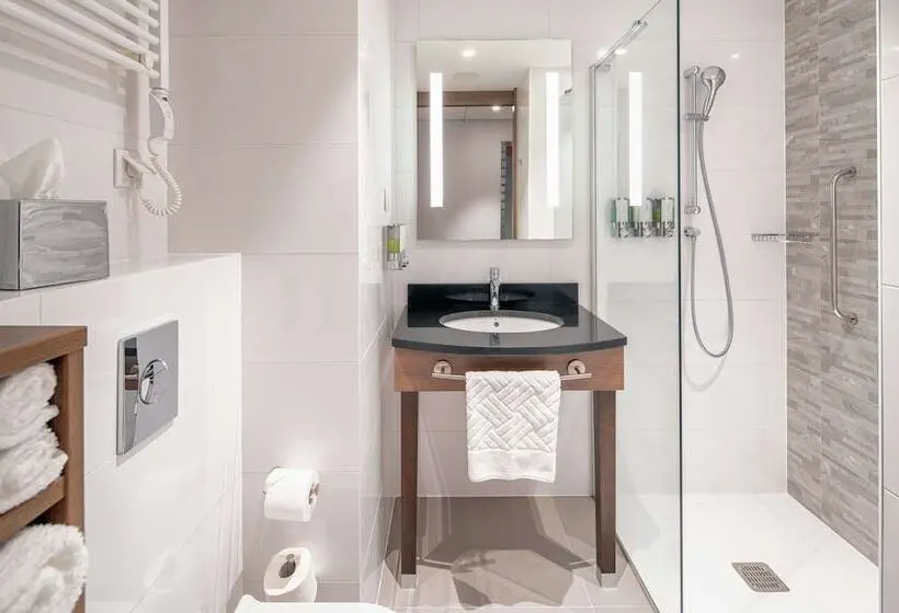 اتاق استاندارد, Hampton By Hilton Warsaw Mokotow