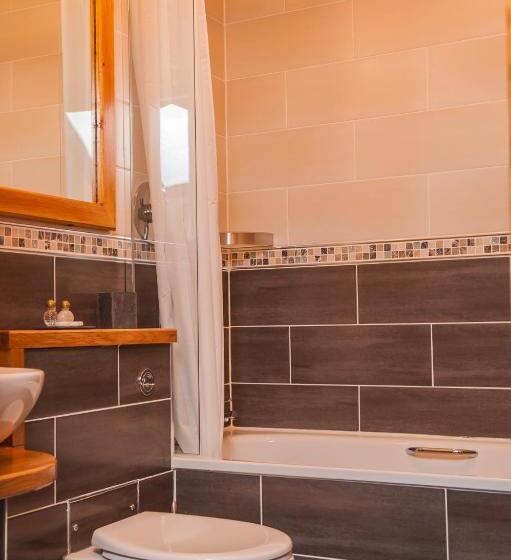 غرفة قياسية سرير كينج, The Little Crown Inn