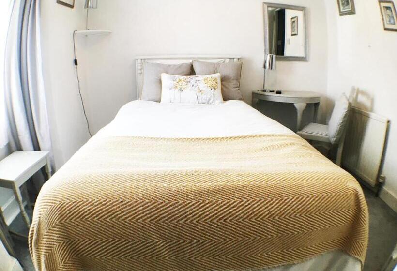 סוויטה משפחתית, Hillside Bed And Breakfast