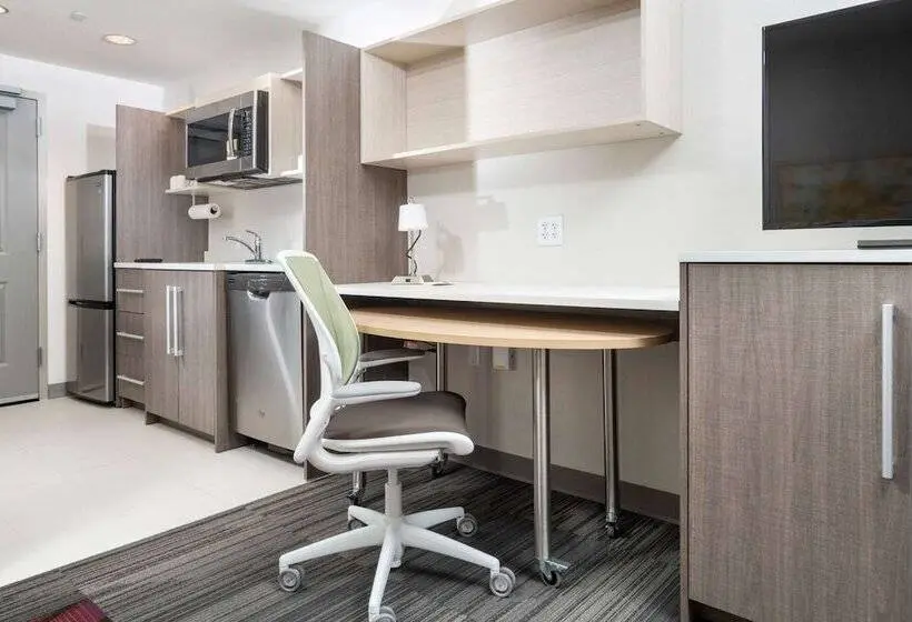 スイート, Home2 Suites By Hilton Newark Airport