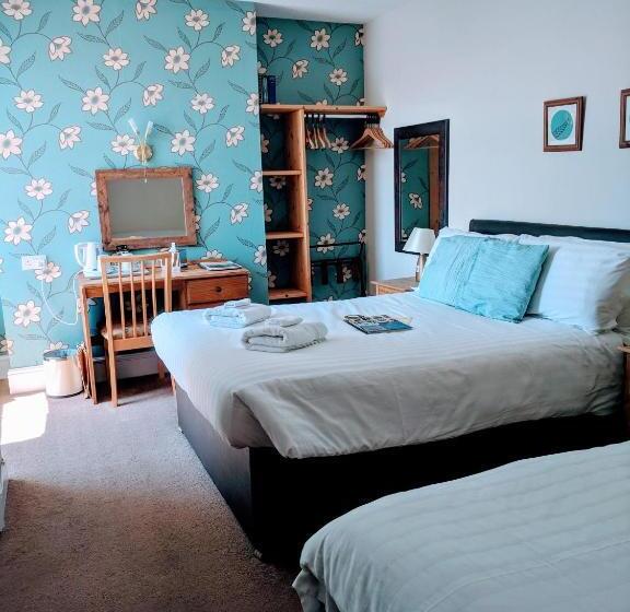 수피리어 룸, Craigwell