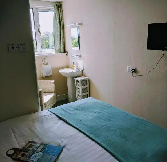Superior Yhden Hengen Huone, Craigwell