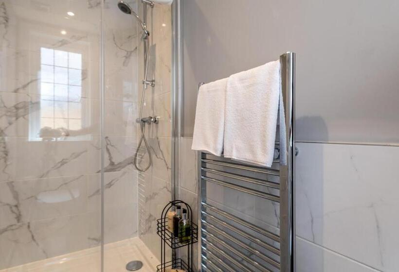 スイート（家族用）, The Cransley By Grandeur Property