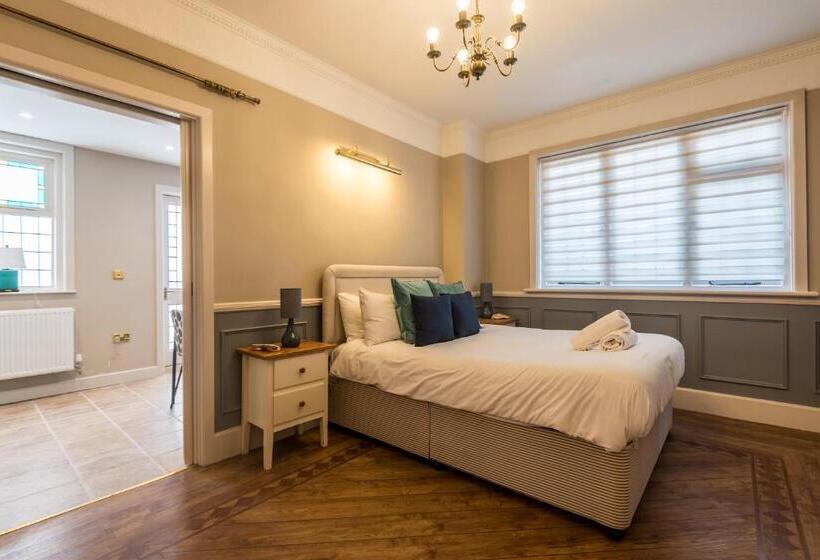 スイート（家族用）, The Cransley By Grandeur Property