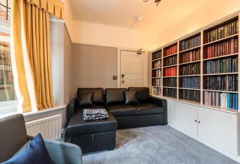 スイート（家族用）, The Cransley By Grandeur Property