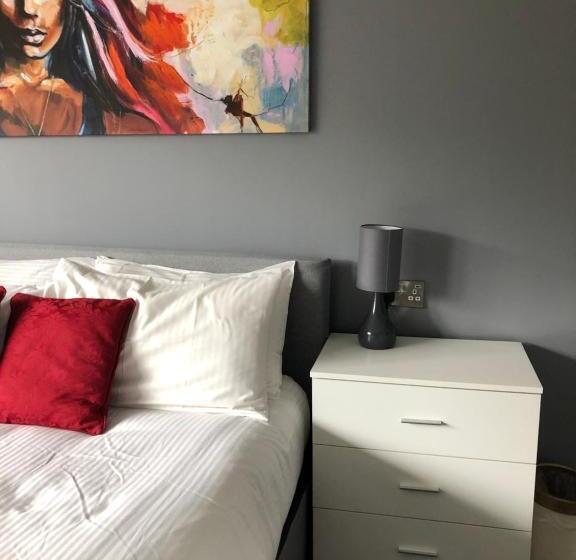 キングサイドベッドのスタンダードワンルーム, The Cransley By Grandeur Property