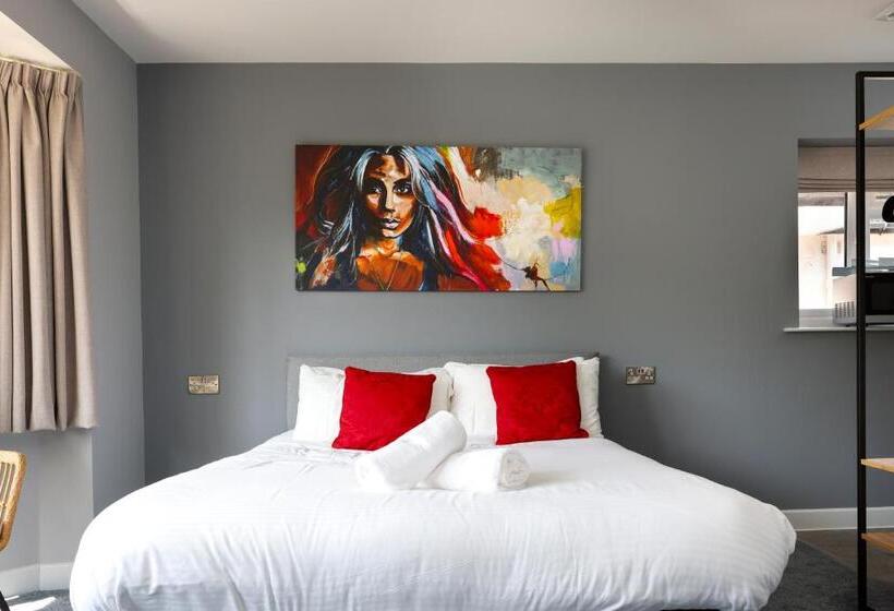 キングサイドベッドのスタンダードワンルーム, The Cransley By Grandeur Property