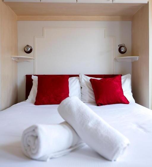 スタンダードルーム, The Cransley By Grandeur Property