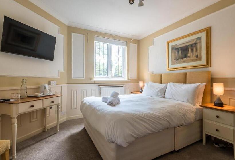 キングサイズベッドのスタンダードルーム, The Cransley By Grandeur Property