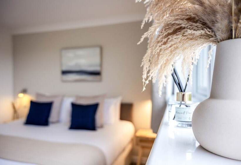 غرفة قياسية, Inn For All Seasons