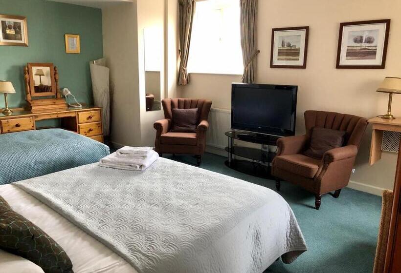 스탠다드 룸 킹사이즈 침대, Mariners