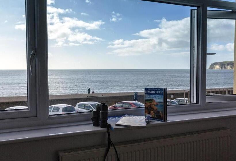 디럭스 룸 킹사이즈 침대, Mariners