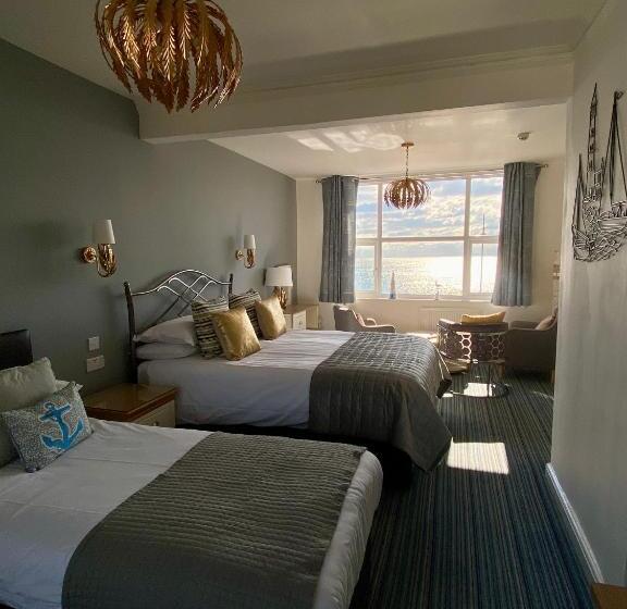 디럭스 룸 킹사이즈 침대, Mariners