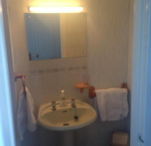 اتاق استاندارد, Tanglin Guest House