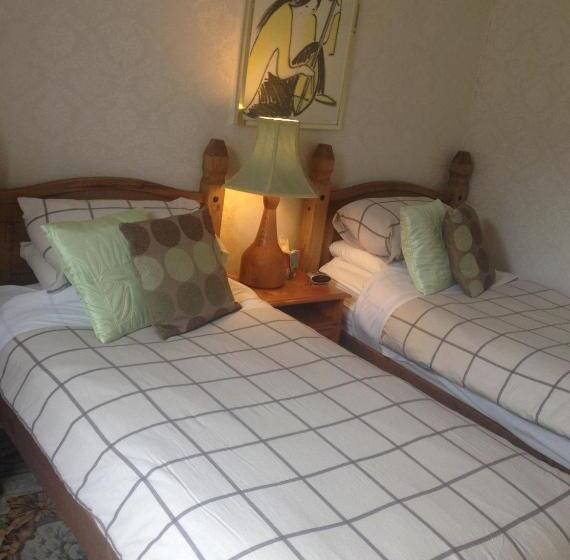 اتاق استاندارد, Tanglin Guest House