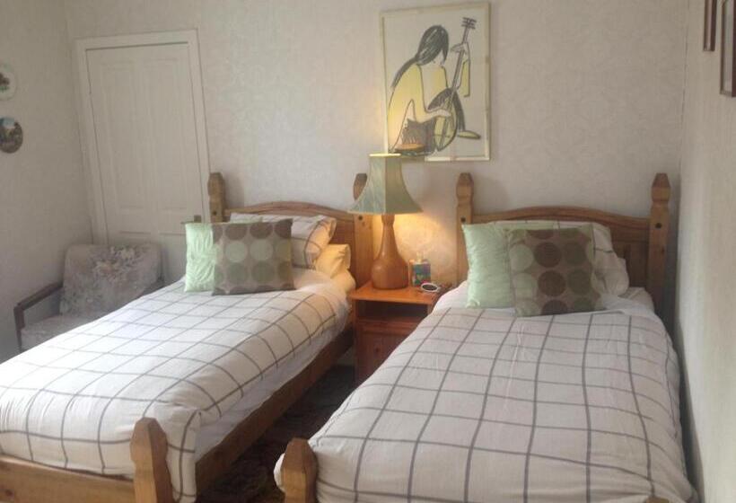 اتاق استاندارد, Tanglin Guest House