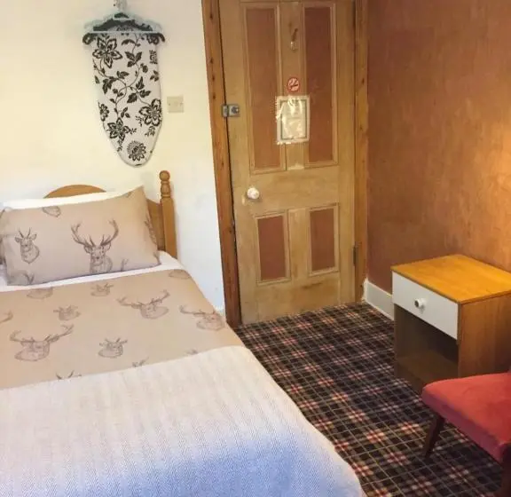 اتاق استاندارد یک تخته با سرویس بهداشتی مشترک, Tanglin Guest House