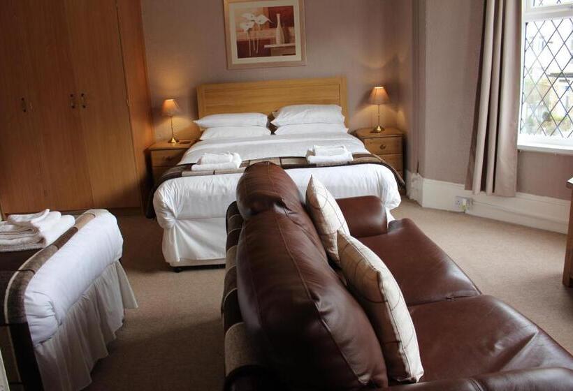 Family Suite, The Tudor Guest House
