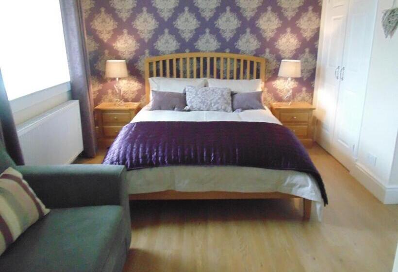 اتاق لوکس با تخت بزرگ, Woodside Guest House