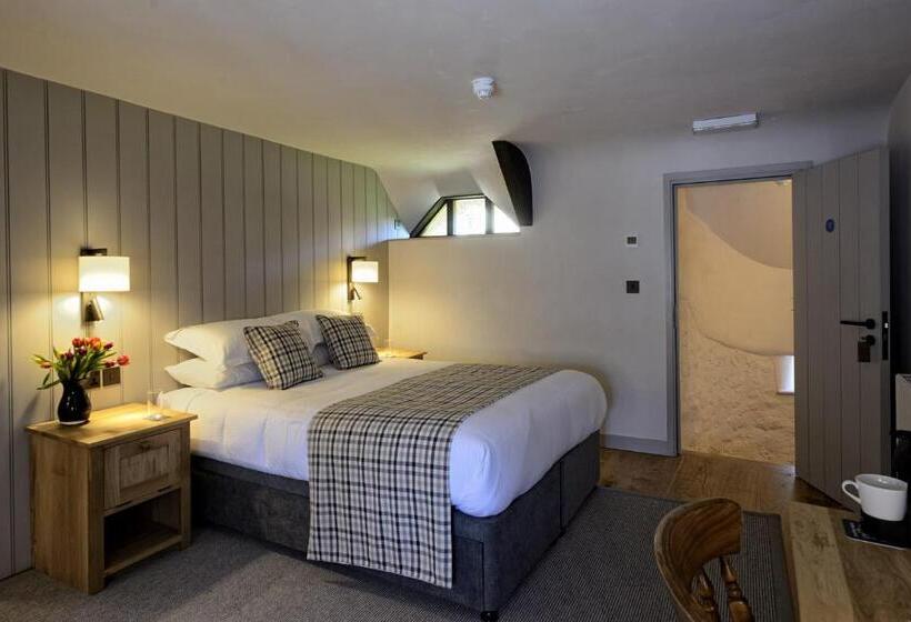 Номер Deluxe, Ring Of Bells