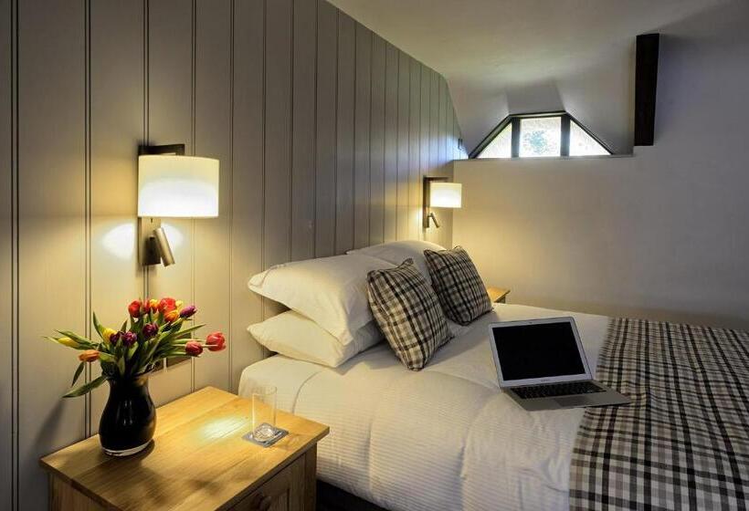 Номер Deluxe, Ring Of Bells