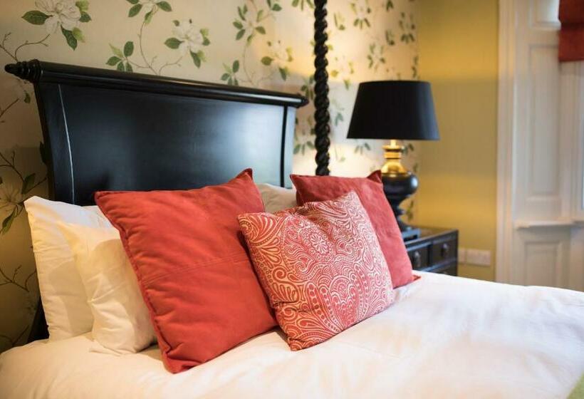 Номер Superior, The Cleveland Tontine