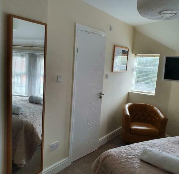 اتاق راحتی, The Flowerpot