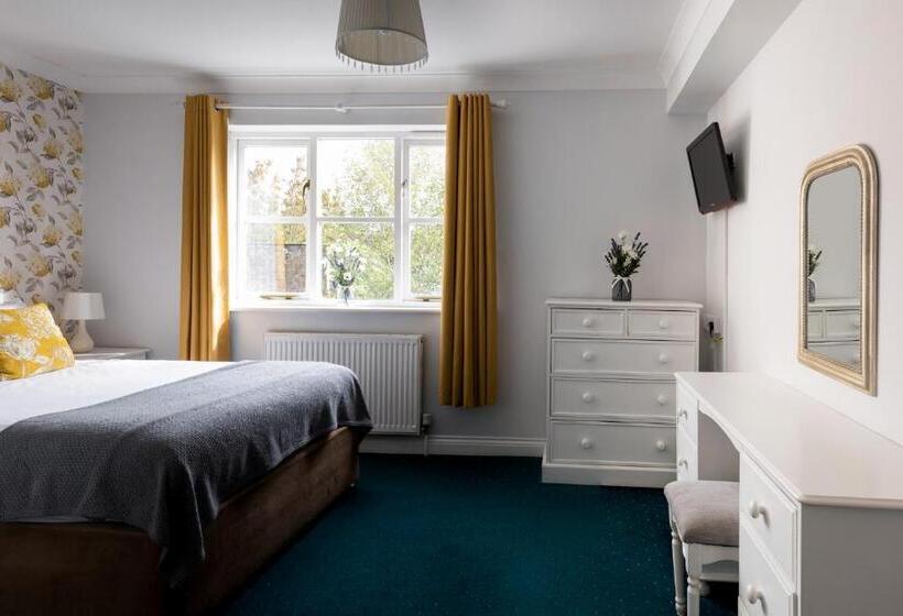 اتاق استاندارد, The Kings Arms Otterton