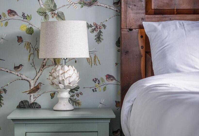 اتاق لوکس, The Kings Arms Otterton