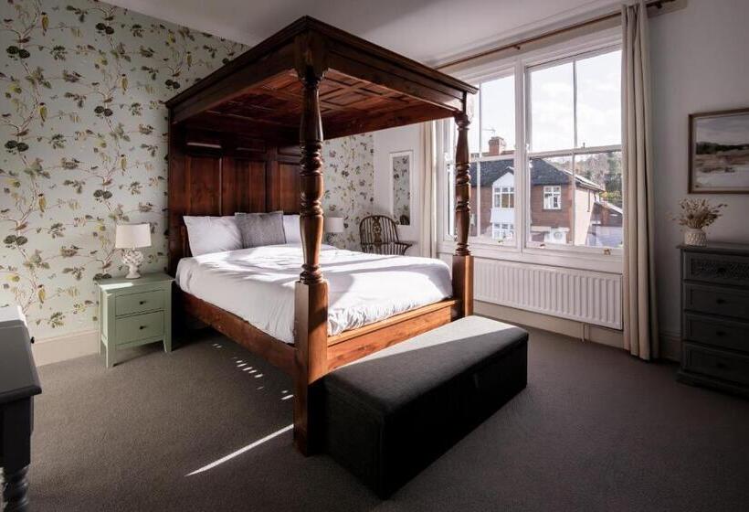 اتاق لوکس, The Kings Arms Otterton