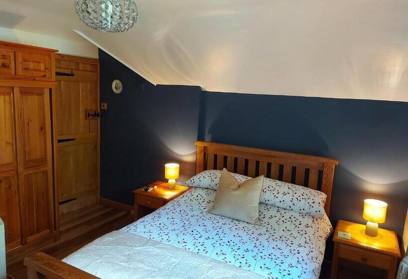 标准间, Bryn Sion Farm