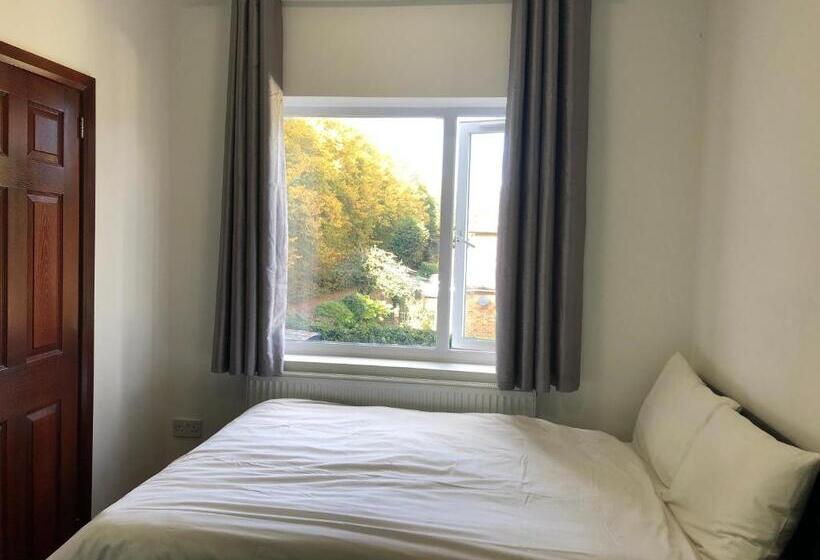 스탠다드 트리플 룸, Lyttleton Lodge