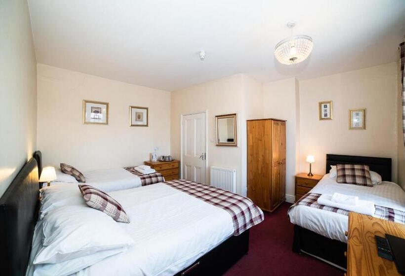 Quarto Familiar, The Causeway Guest House