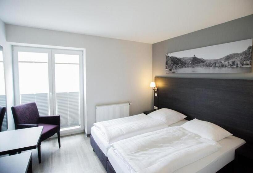 Номер Стандарт Вид на Реку, Aparthotel Cochem