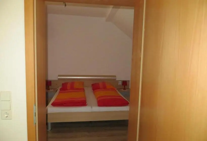 ファミリールーム, Ferienwohnung & Zimmervermietung Wolf