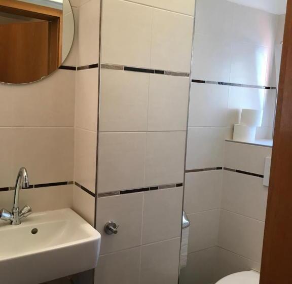 Апартаменты 1 Спальня с Балконом, Stadt Apartment