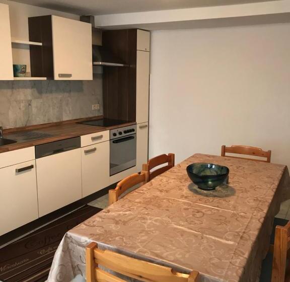 Апартаменты 1 Спальня, Stadt Apartment