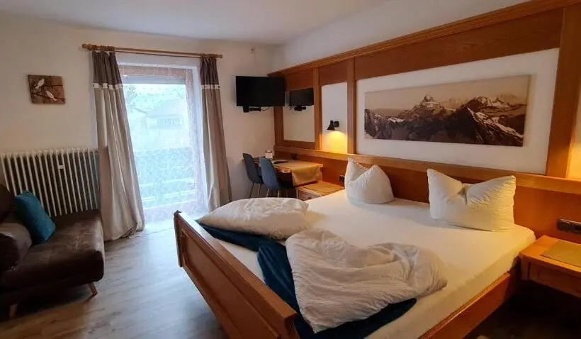ファミリールーム, Alpenlandhaus
