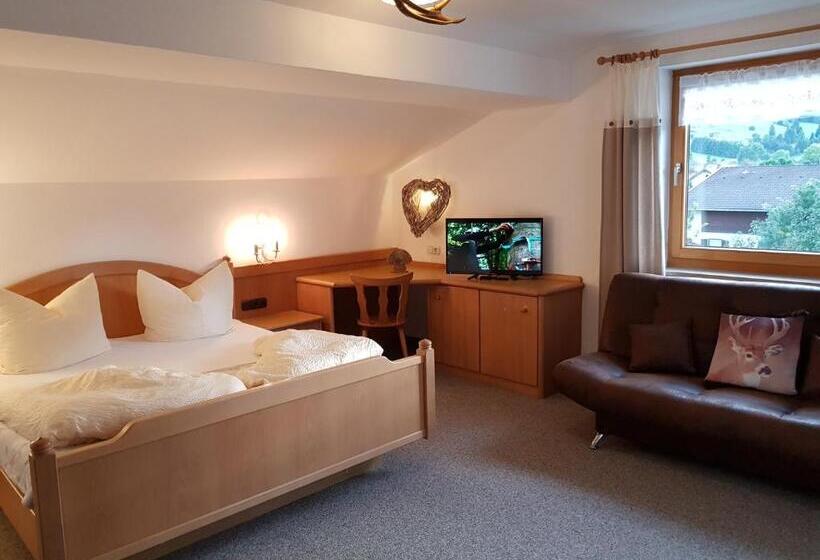 ガーデンビュースタンダードルーム, Alpenlandhaus