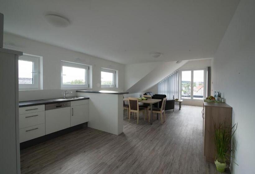 침실 2개 스위트, Boardinghouse N22 Oberboihingen