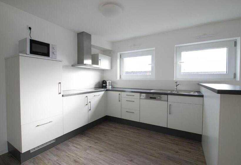 Люкс 2 Спальни, Boardinghouse N22 Oberboihingen