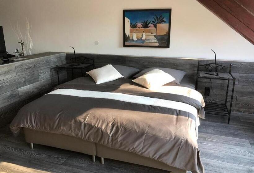 شقة سوبريور غرفة واحدة, Engels Hof